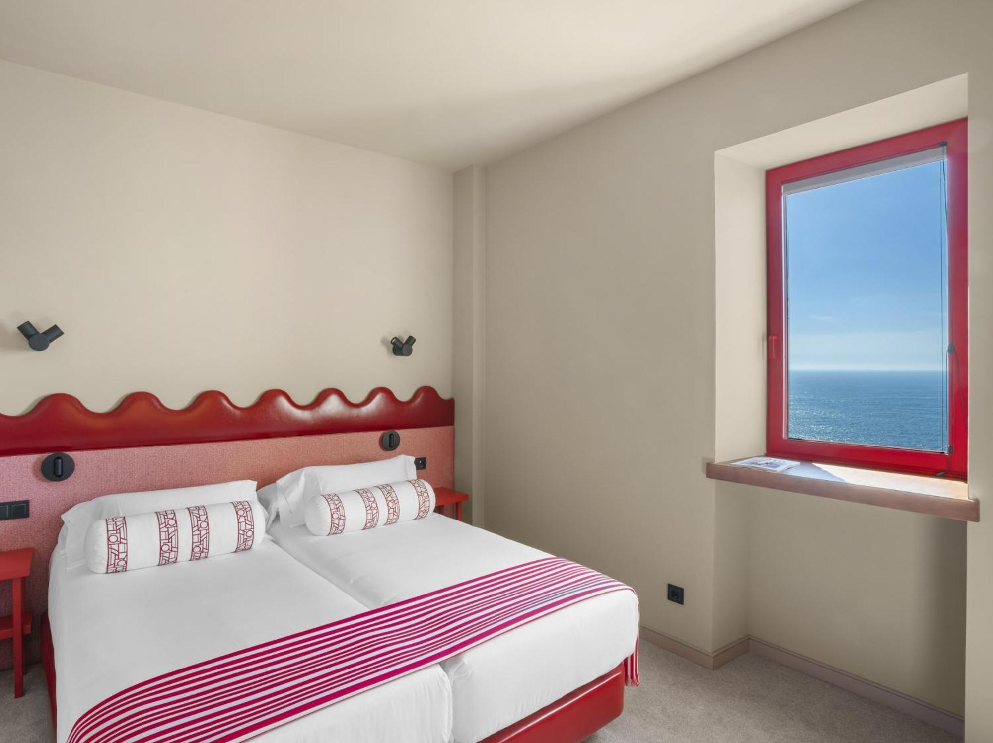 Hotel Boutique Faro Silleiro 巴约讷 外观 照片