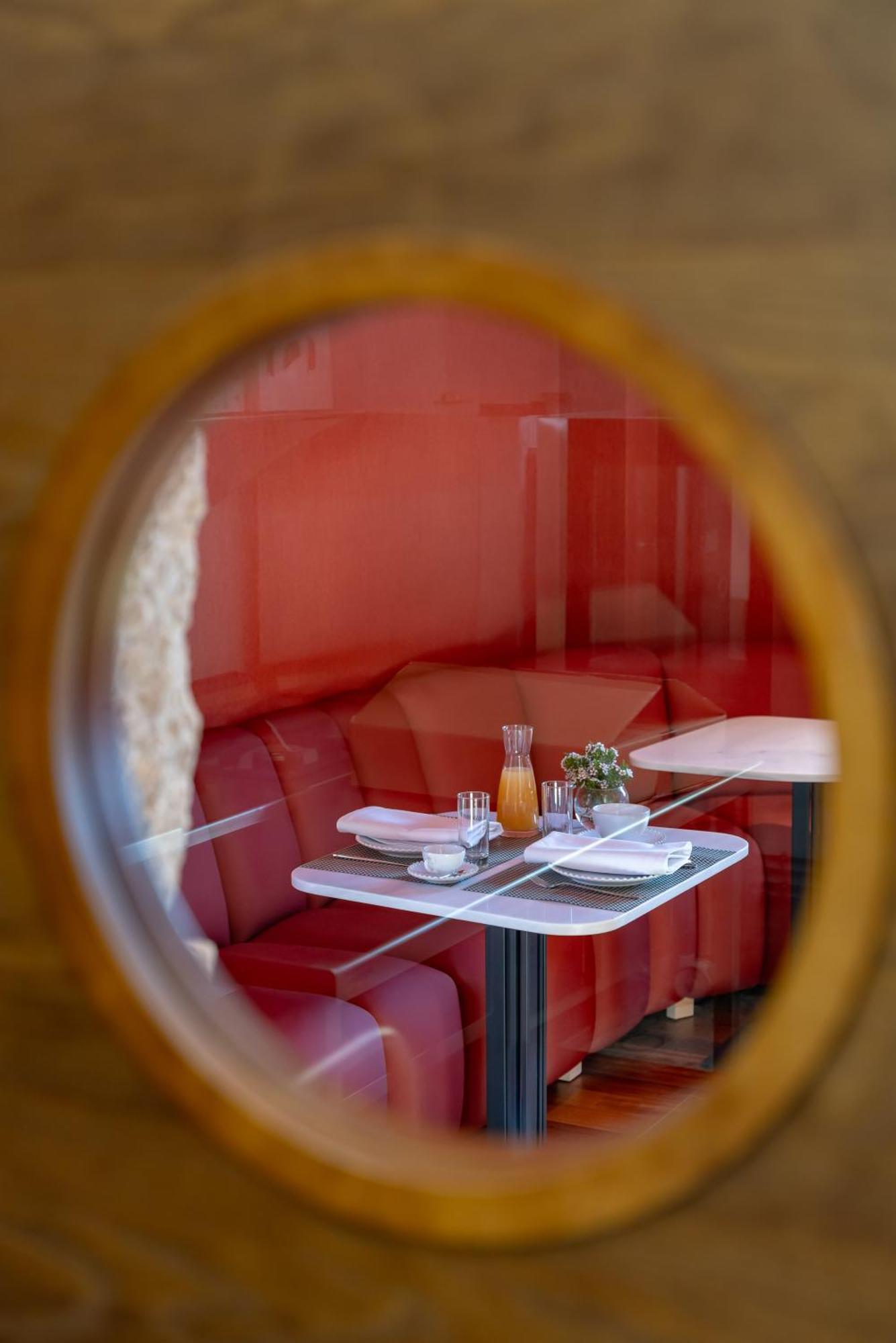 Hotel Boutique Faro Silleiro 巴约讷 外观 照片